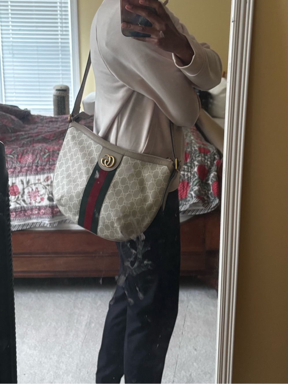 Gucci Beige GG Canvas Ophidia Half Moon  Bag with Green and Red Web - Picture 17 of 17